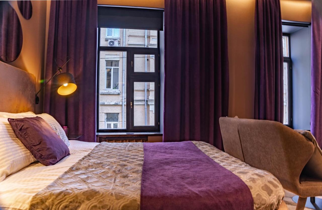 Luxury Upscale Apartments On 18 M Zhitomirska Киев Екстериор снимка